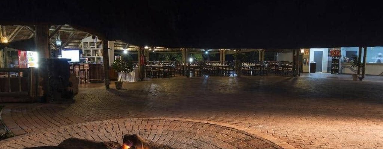 A-ZAMBEZI-RIVER-LODGE-5