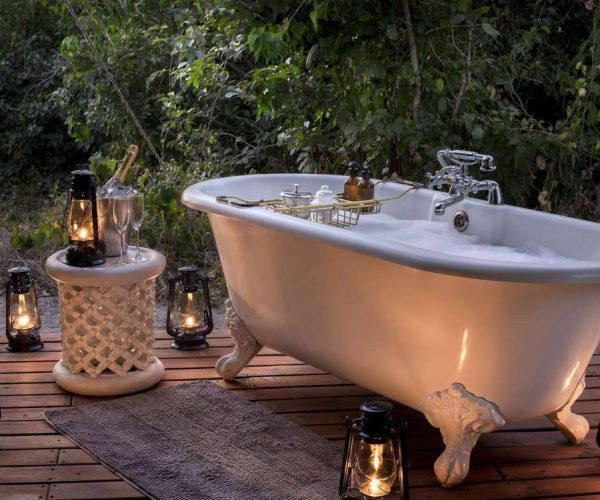 AFRICA-BUSH-CAMPS-LLINYANTI-11