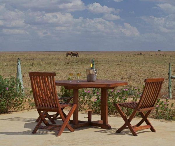 ASHNIL-ARUBA-LODGE-1