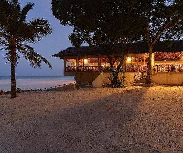 BAOBAB-BEACH-RESORT-3