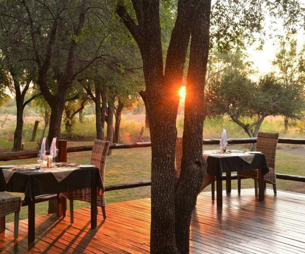 BLACK-RHINOS-GAME-LODGE-8