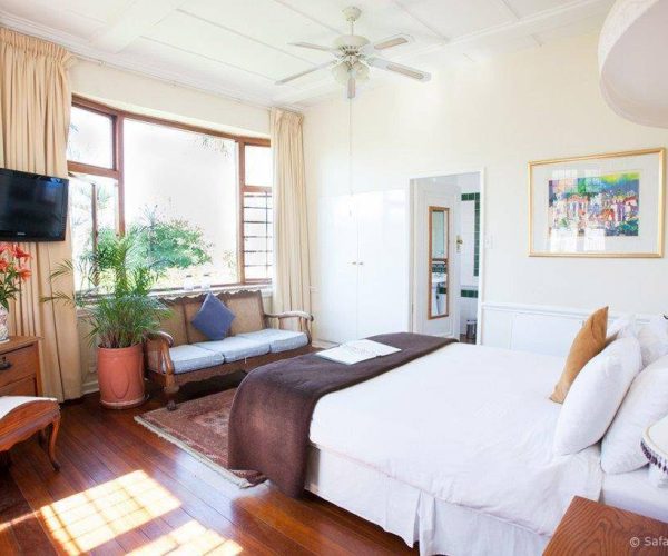 BRENWIN-GUESTHOUSE-6