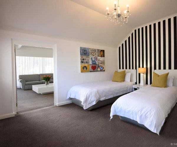 CLARENDON-FRESNAYE-5