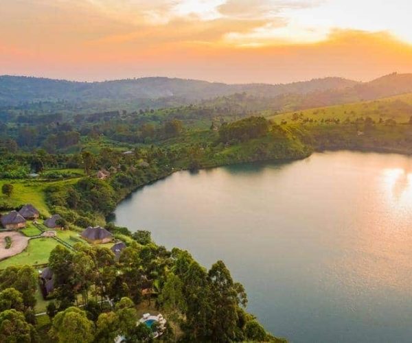 CRATER-SAFARI-LODGE-4