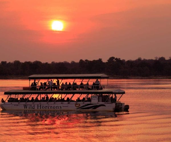 Couchee-de-soleil-sur-la-Zambeze-4