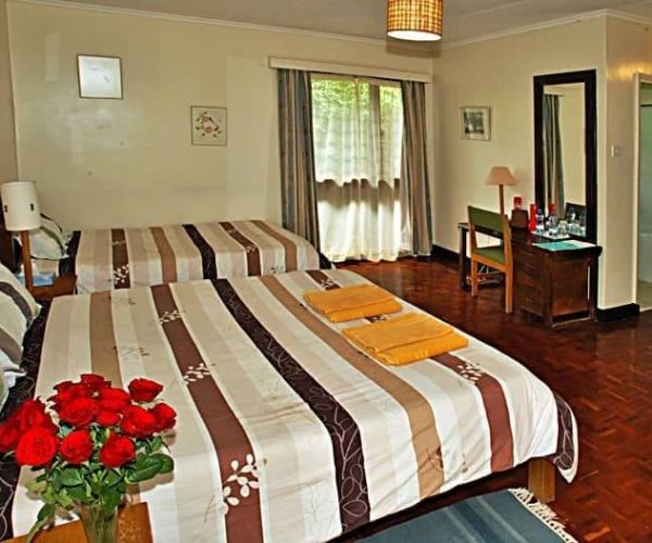 ELSAMERE-CONSERVATION-CENTER-1