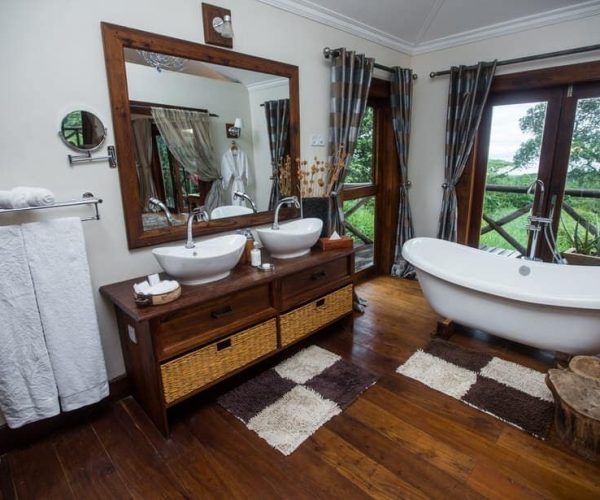 Escarpment-Luxury-Lodge-2