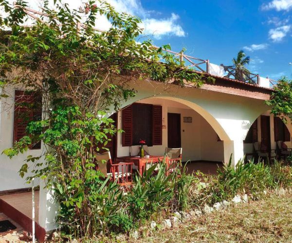 FLAME-TREE-COTTAGE-8