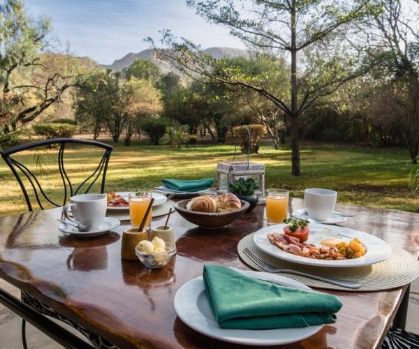 FLAMINGO-HILL-CAMP-1