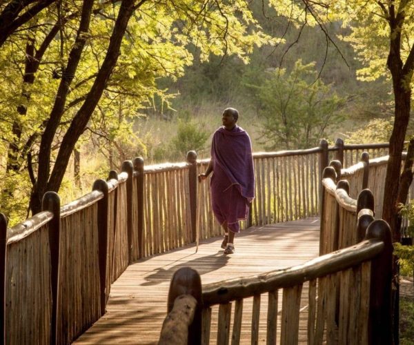 Four-Seasons-Safari-Lodge-Serengeti-8