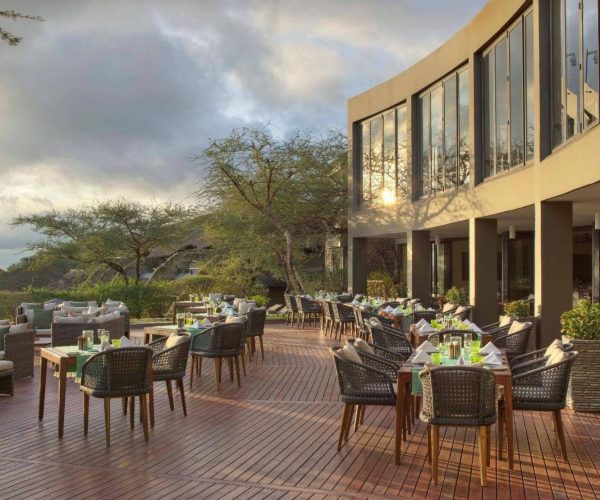 Four-Seasons-Safari-Lodge-Serengeti-9
