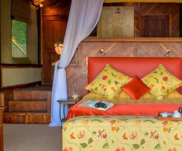 ISLAND-OF-SIANKABA-3