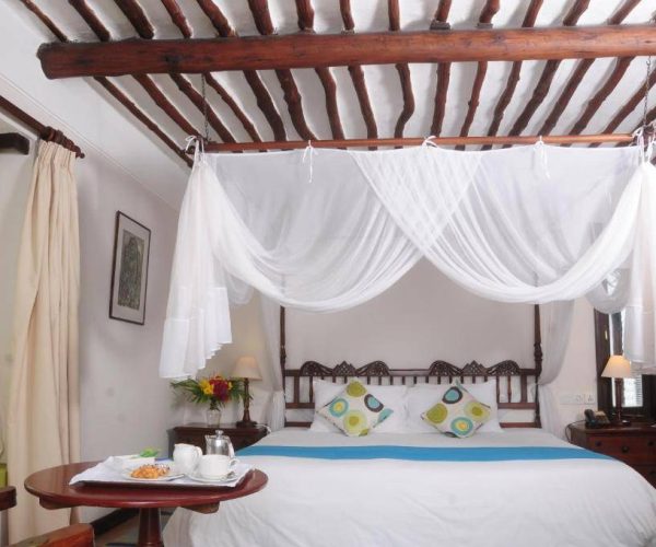 JACARANDA-INDIAN-OCEAN-BEACH-RESORT-13