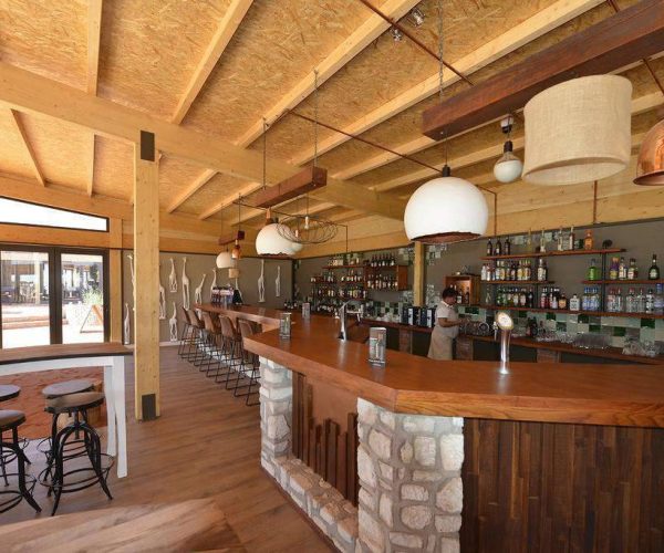 KALAHARI-ANIB-LODGE-4