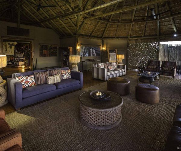 KALAHARI-PLAINS-CAMP-2