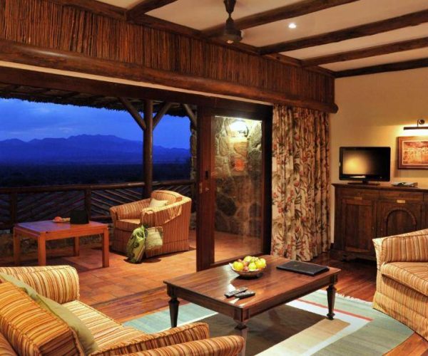 KILAGUNI-SERENA-LODGE-7