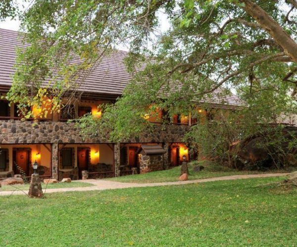 KILAGUNI-SERENA-LODGE-8