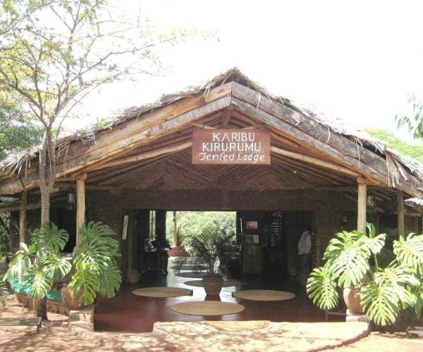 Kirurumu-lake-Manyara