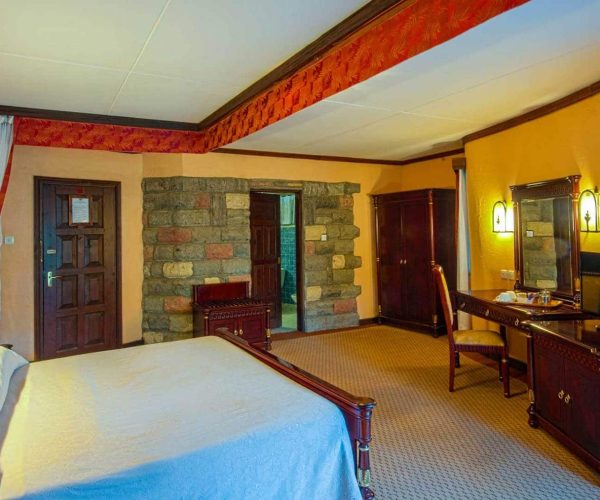 LAKE-NAIVASHA-SOPA-LODGE-12
