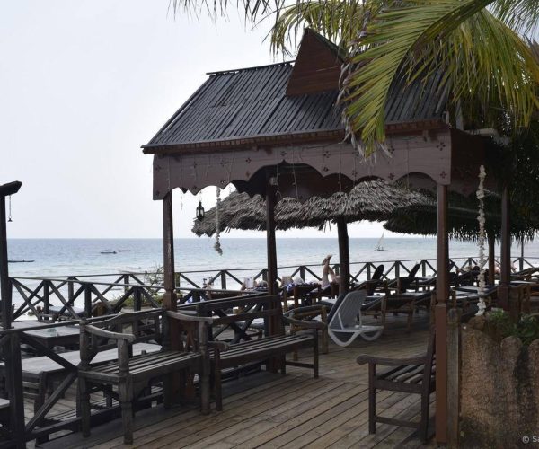 LANGI-LANGI-BEACH-BUNGALOWS-7