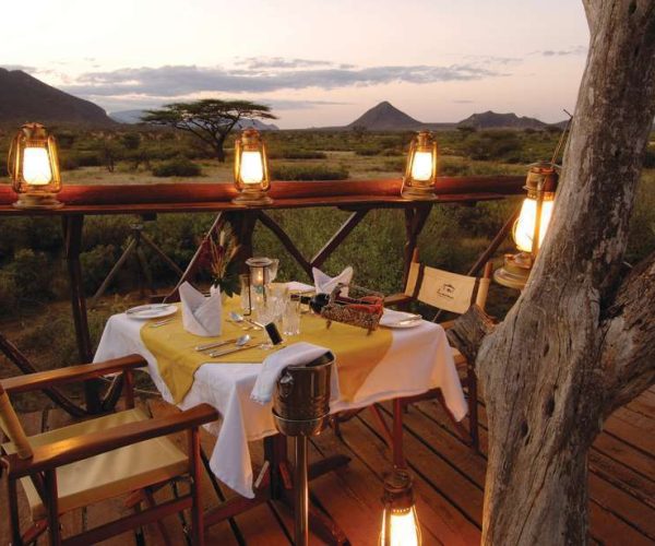 LARSENS-TENTED-CAMP-1