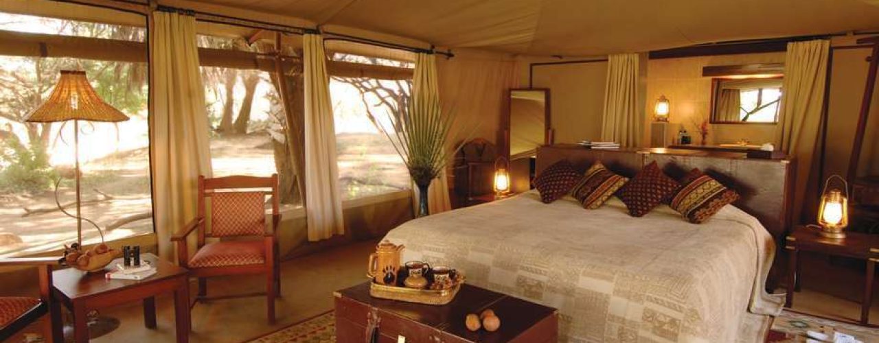 LARSENS-TENTED-CAMP-13