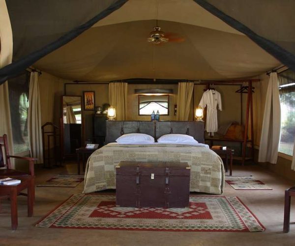 LARSENS-TENTED-CAMP-6