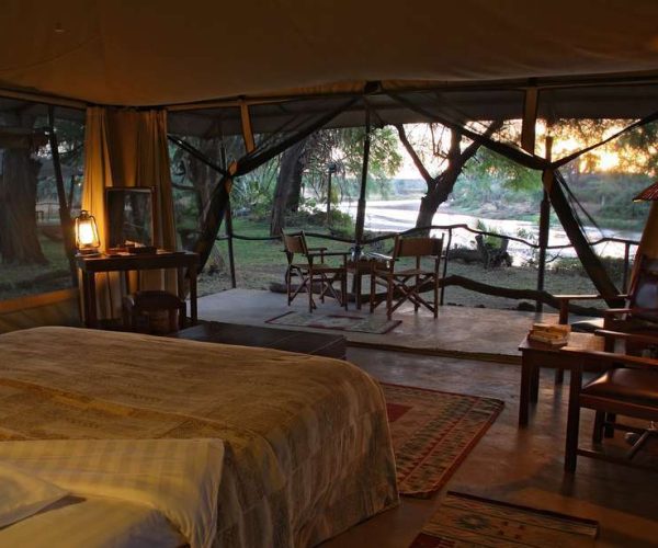 LARSENS-TENTED-CAMP-7
