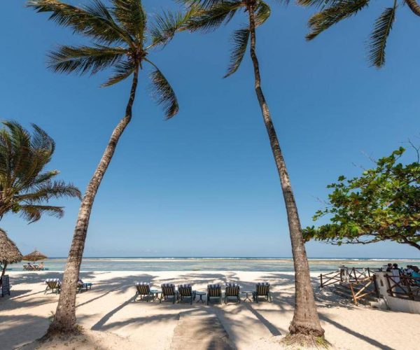 LEISURE-LODGE-BEACH-GOLF-RESORT-1