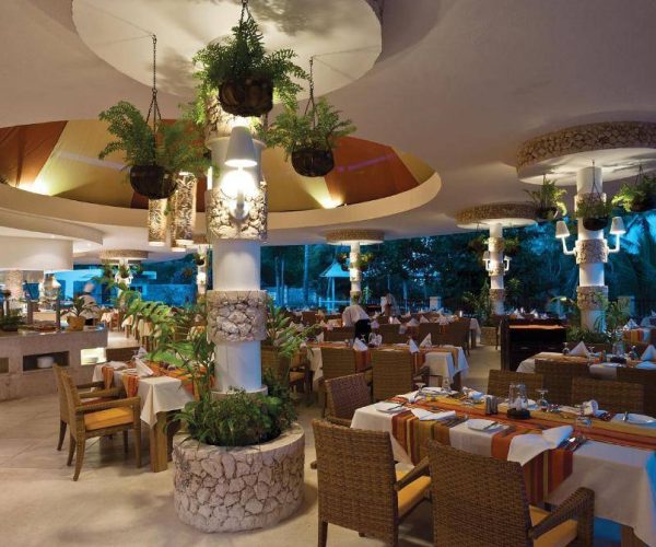 LEOPARD-BEACH-RESORT-SPA-5