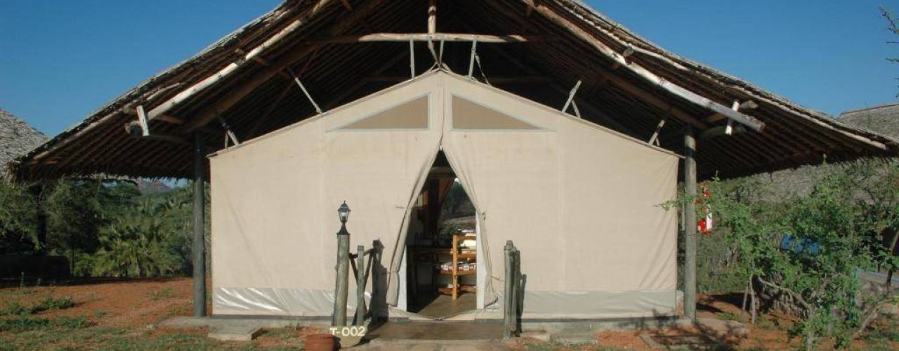 MAN EATERS CAMP (13)