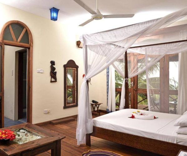 MNARANI-BEACH-HOTEL-1