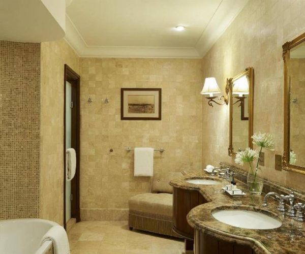 MONT-KENYA-SAFARI-CLUB-8