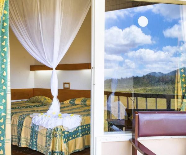 NGULIA-SAFARI-LODGE-13