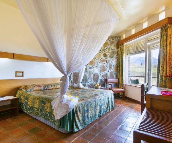 NGULIA-SAFARI-LODGE-7