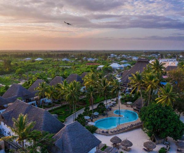 PARADISE-BEACH-RESORT-SPA-1