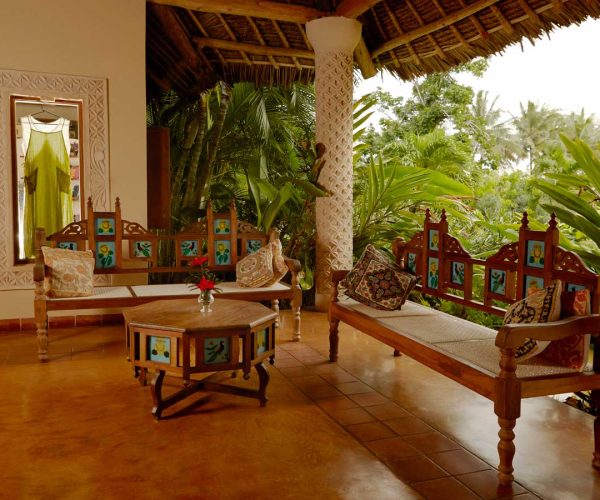 Palm-Lobby-1200x900