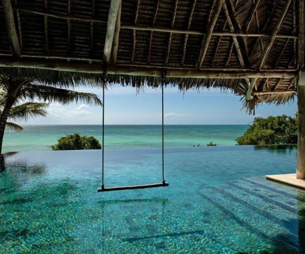 QAMBANI-LUXURY-RESORT-3