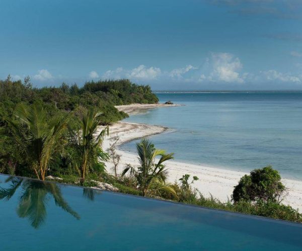 QAMBANI-LUXURY-RESORT-4