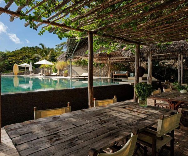 QAMBANI-LUXURY-RESORT-5