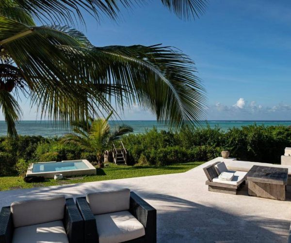 QAMBANI-LUXURY-RESORT-7