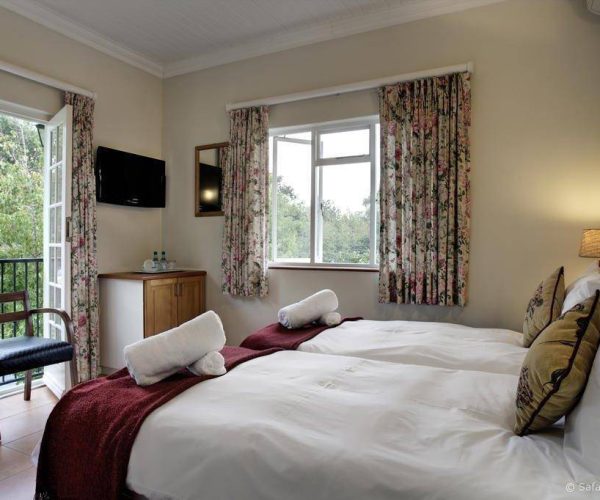 RIVIERBOS-GUESTHOUSE-5