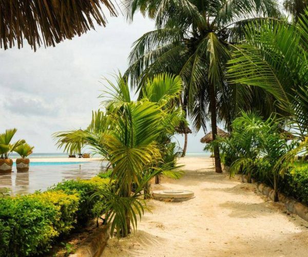 SMILES-BEACH-HOTEL-4