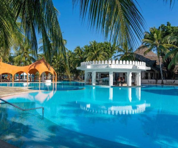 SOUTHERN-PALMS-BEACH-RESORT-2