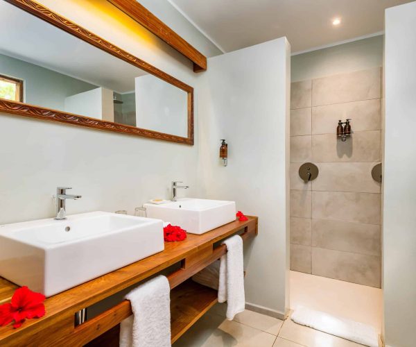 Sandies-Baoba-Beach_Zanzibar3-scaled