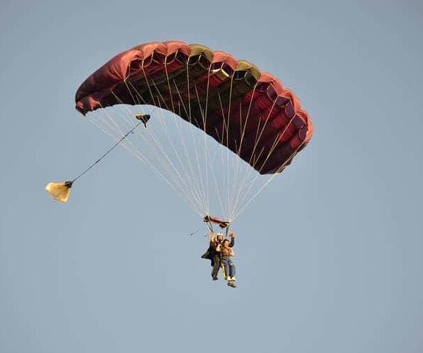 Saut-en-parchute-2