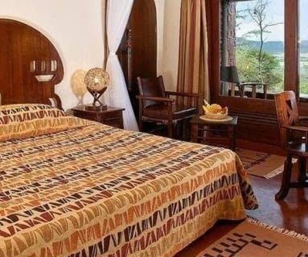 Serengeti-Serena-Safari-Lodge-4