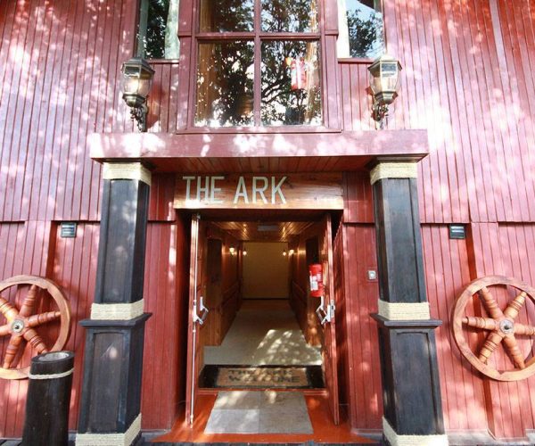 THE-ARK-LODGE-7