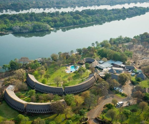 The-Azambezi-River-Lodge-4