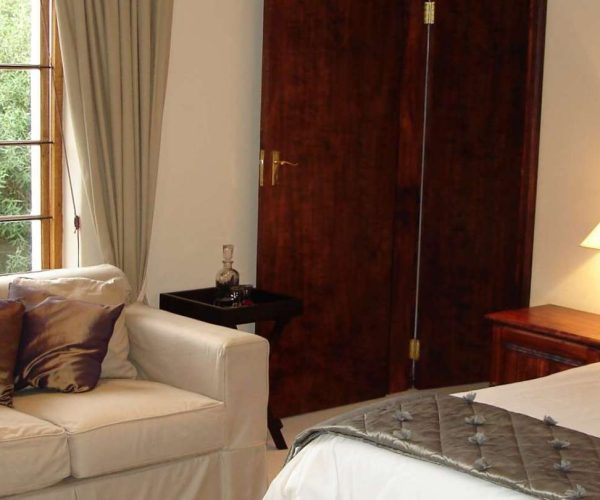 The-Thorntree-Country-House-1